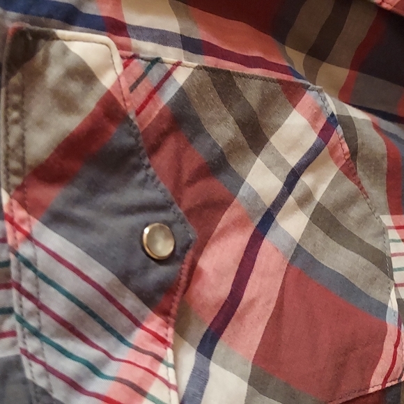 Wrangler Plaid Shirt with Pearl Snaps,Size 16 neck x 35 incheslong sleeves multi - Picture 4 of 9